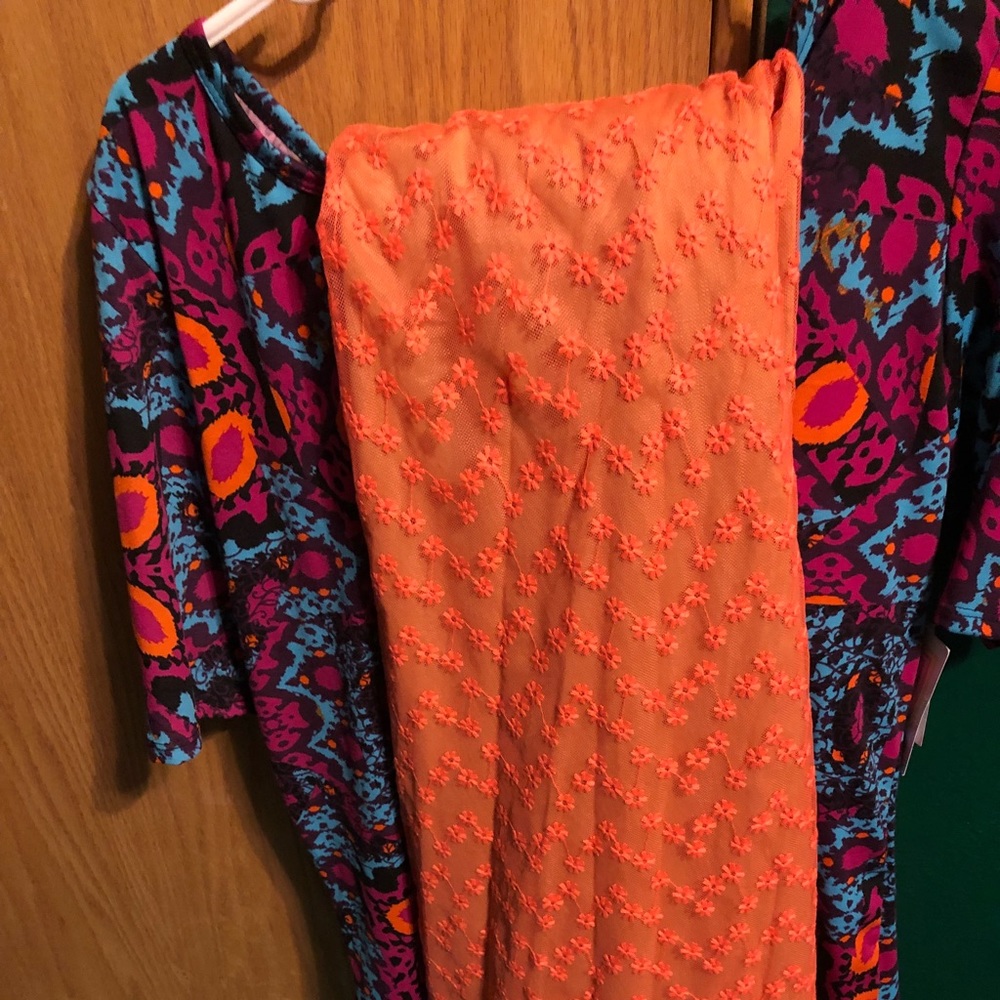 Beautiful outfit!! 2x Gigi and Lucy NWT!!